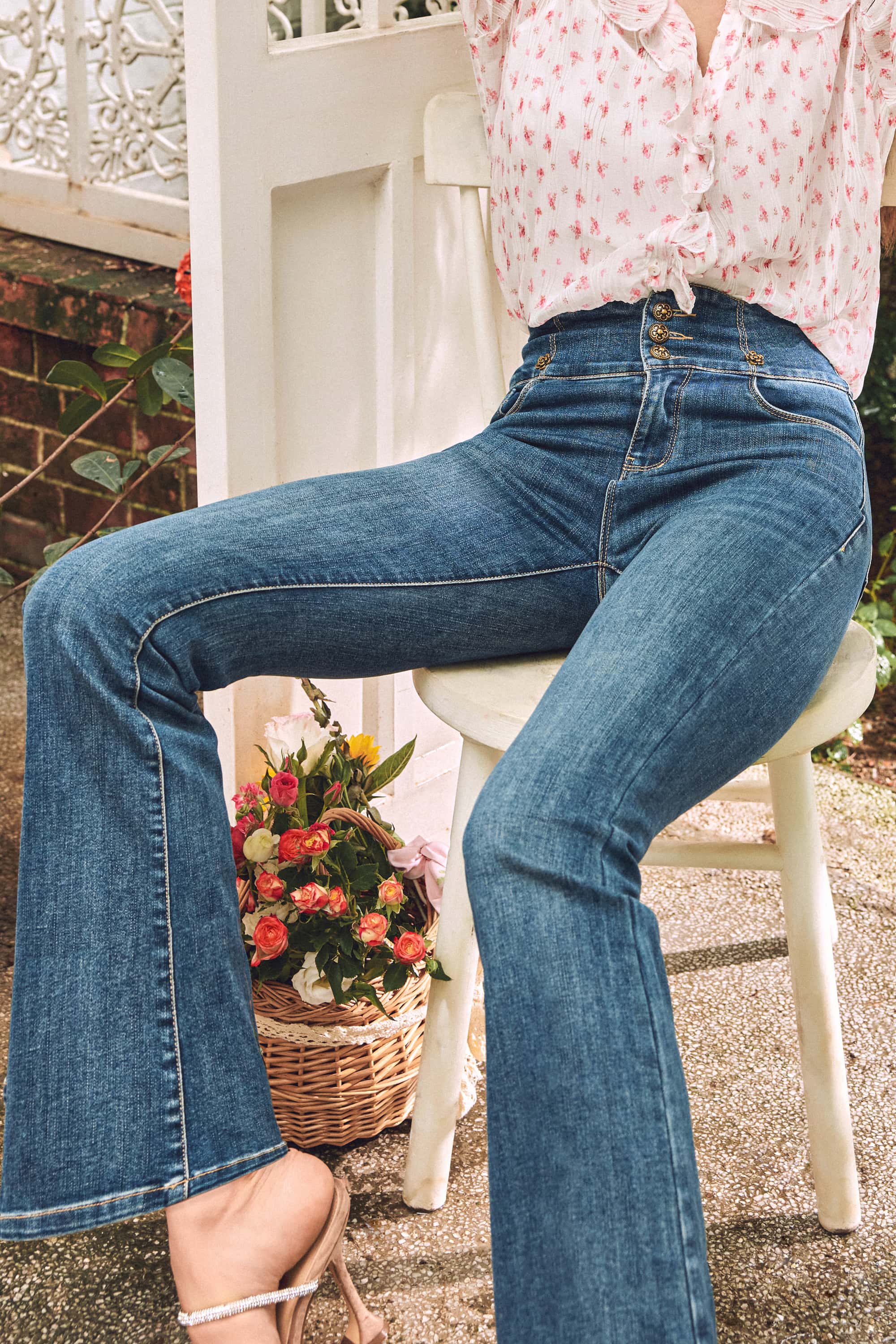 Layla Elastic High-waist Jeans
