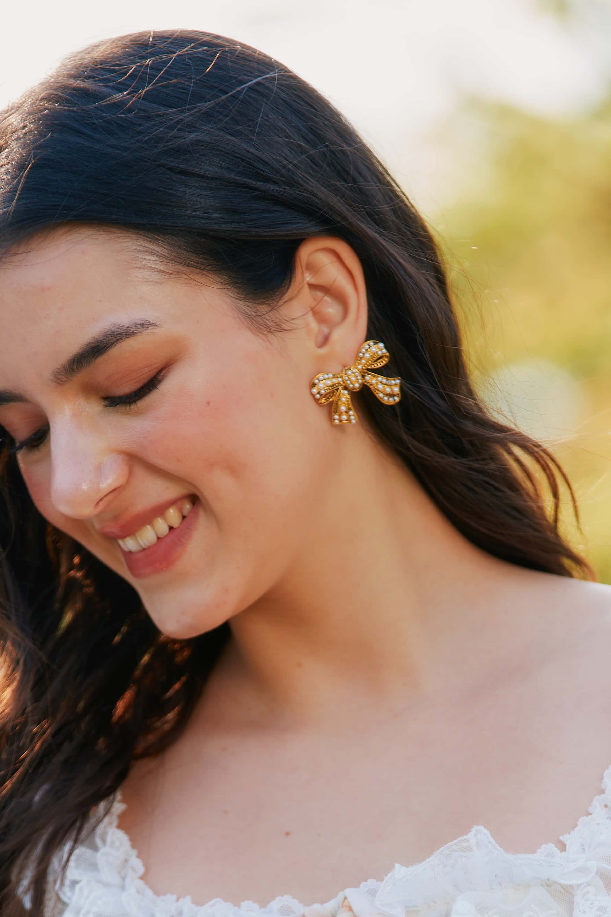 Vintage Bow Pearl Earrings