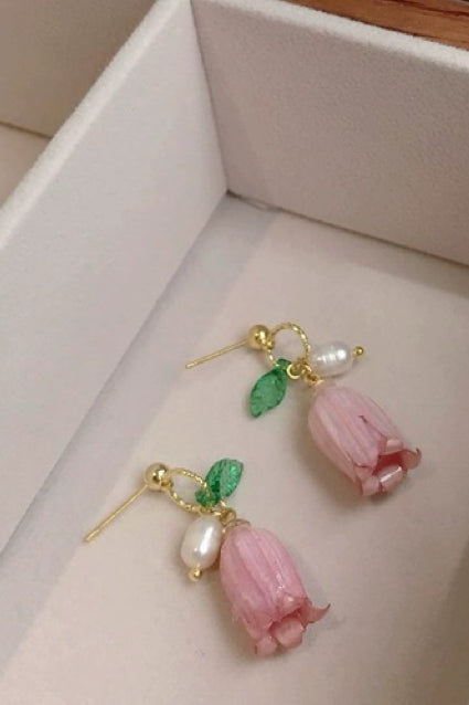 Green Leaf Pearl Flower Earrings