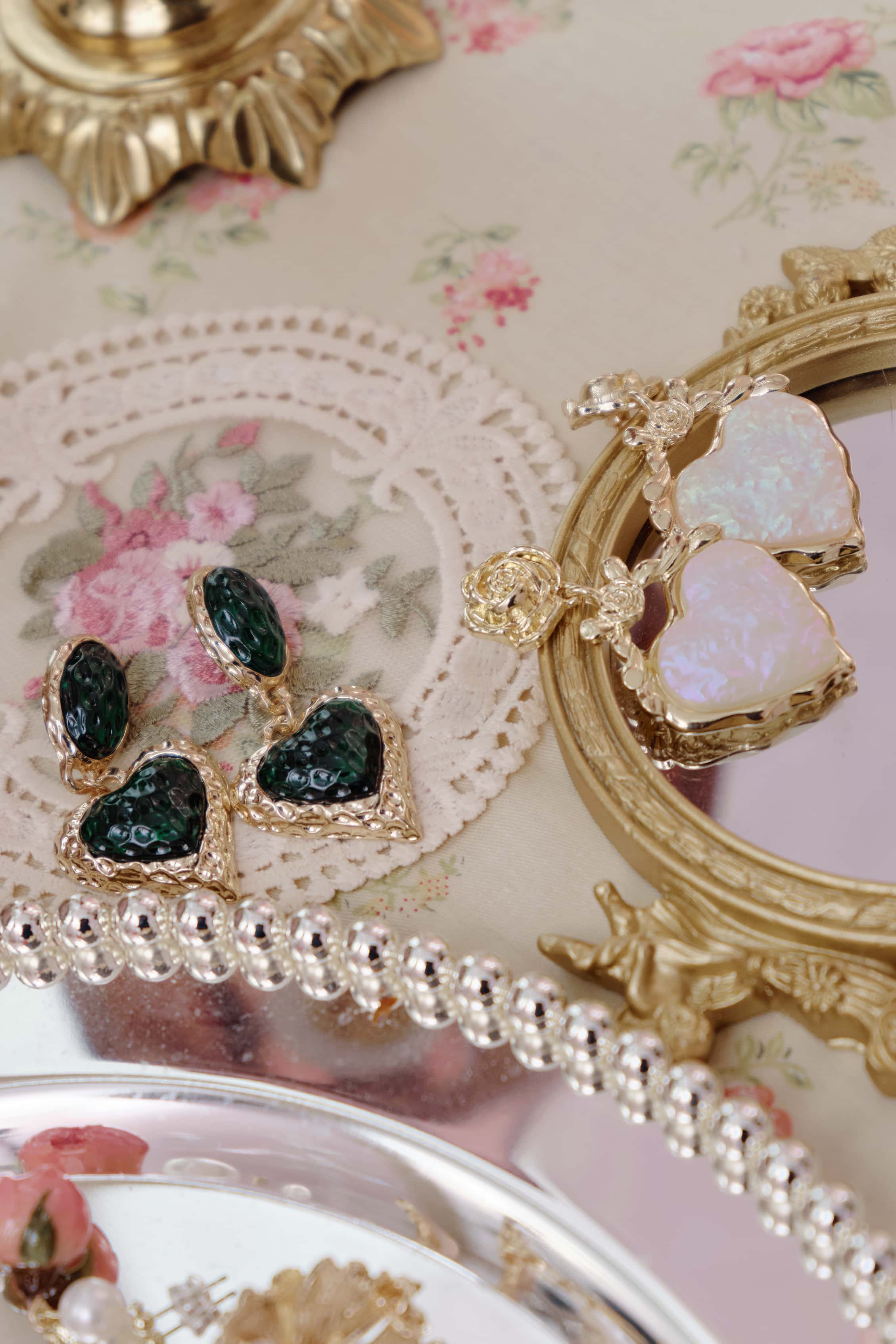 Vintage Gemstone Green Heart-Shaped  Earrings